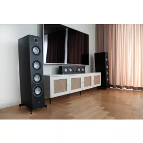 Taga Harmony Platinum F-120 v.4 - fekete 